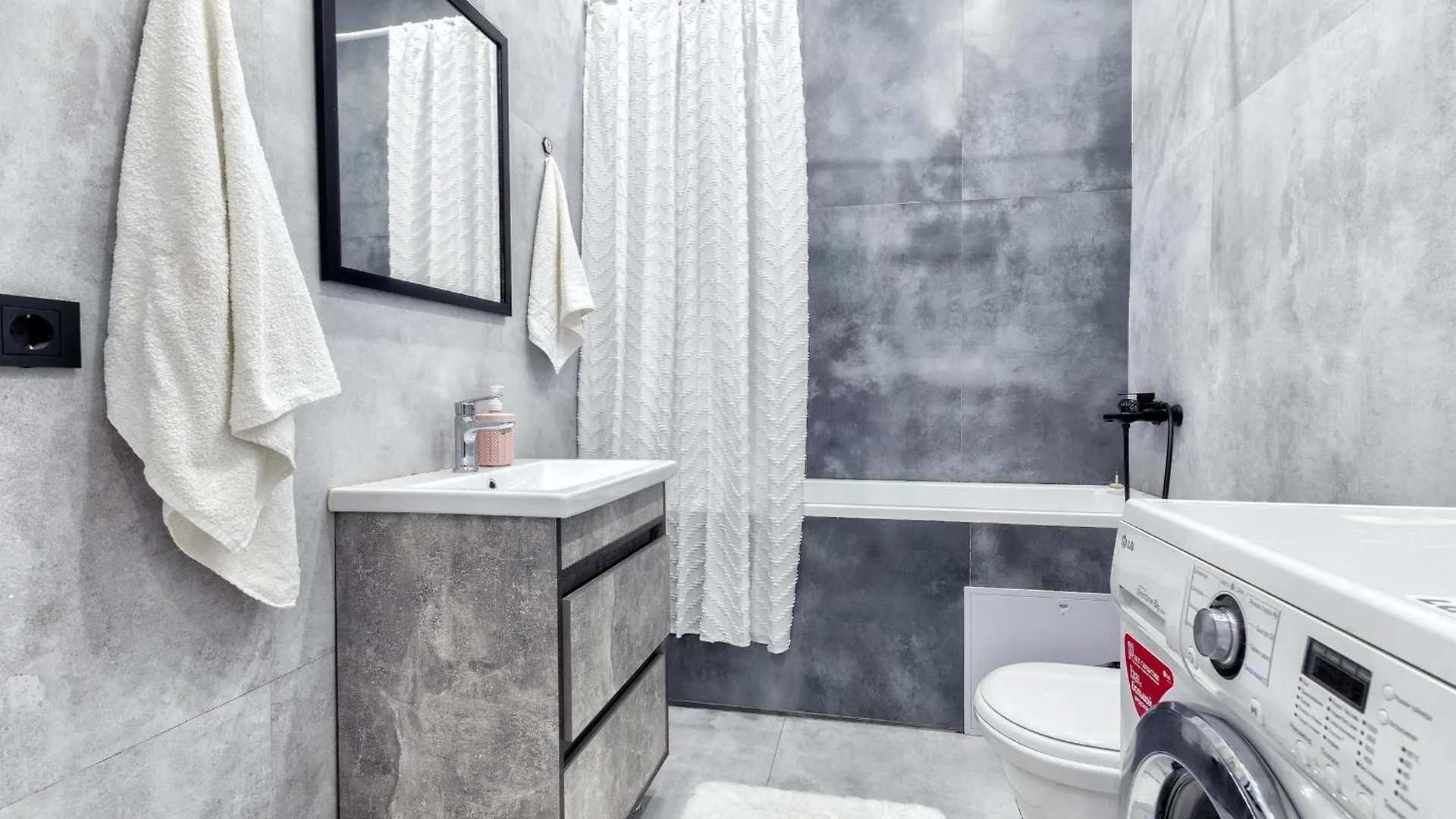 Бухар Жырау 2-Room Apartments Astaná